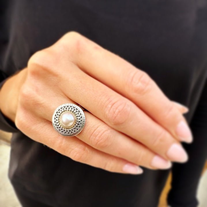 Marrakesh Perla Ring with pearl, handcrafted in sterling silver by Nina Alexandra Jewellery, made in Spain